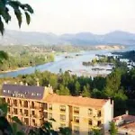 Dos Rios 3*