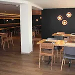 Dos Rios 3*