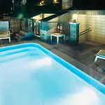 Dos Rios فندق 3*